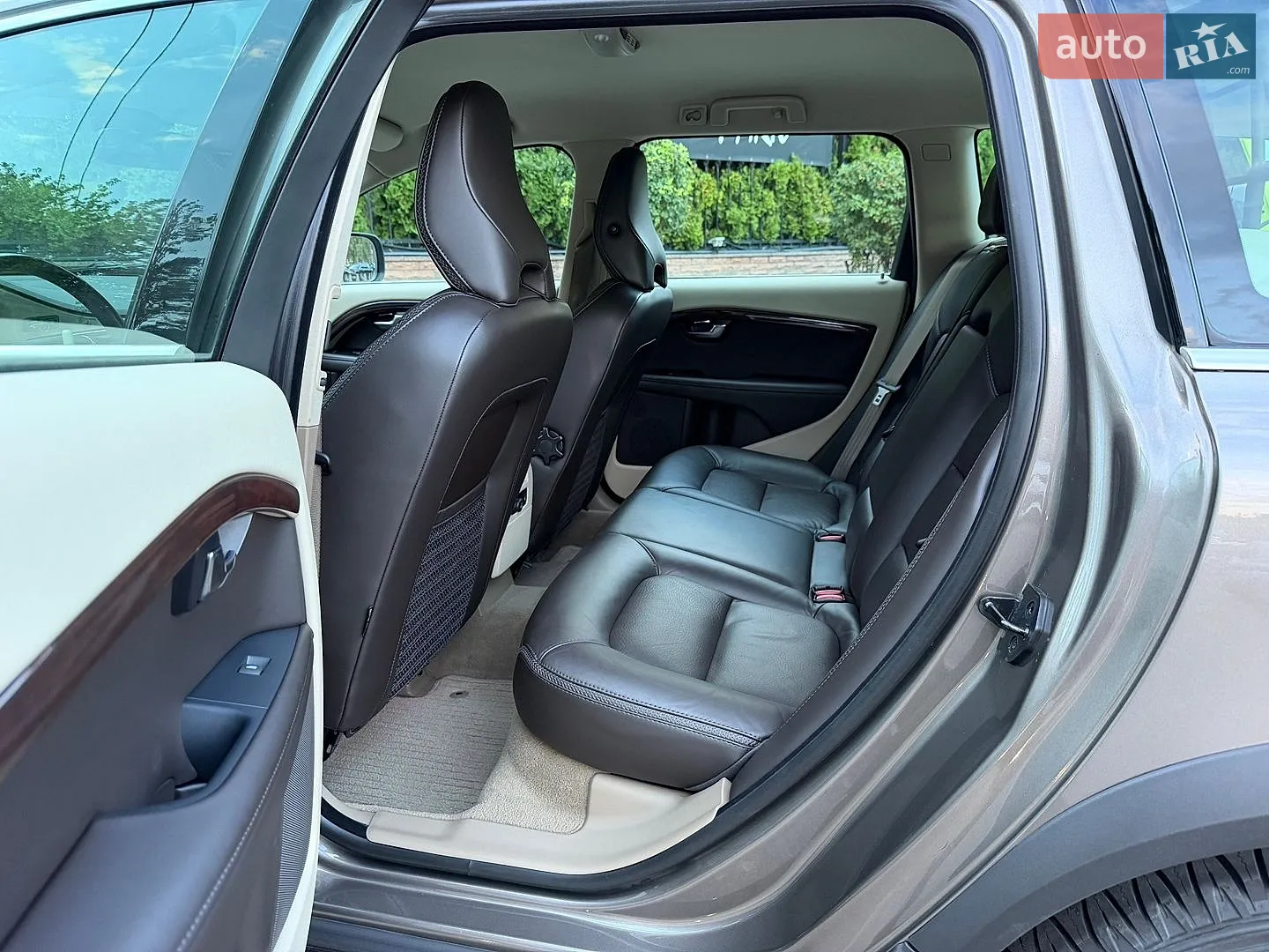 2011 Volvo XC70 - мініатюра 4