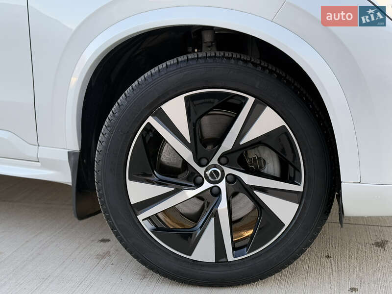 Позашляховик / Кросовер Volvo XC90 Recharge 2022 в Луцьку