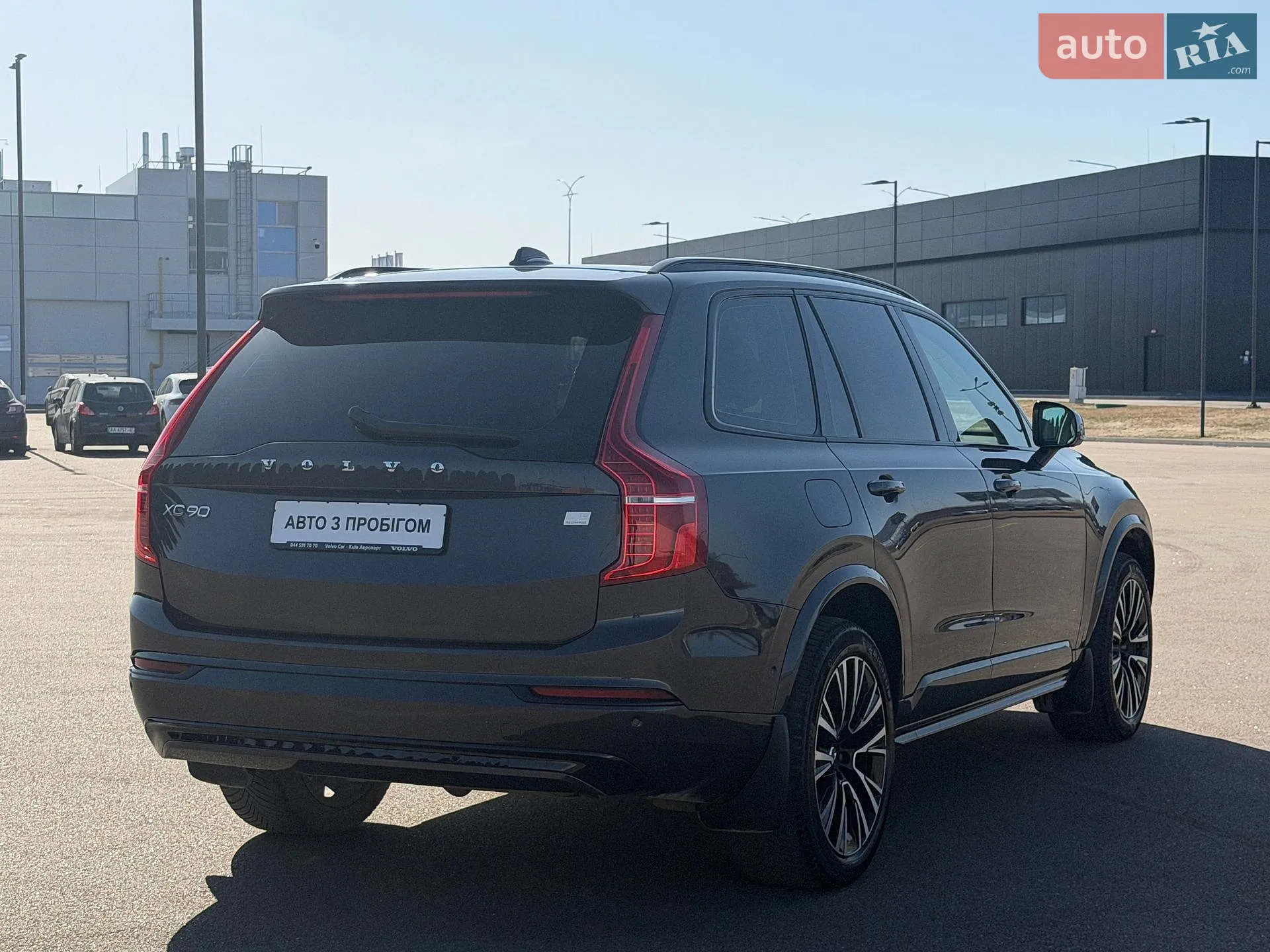 2022 Volvo XC90 - мініатюра 8