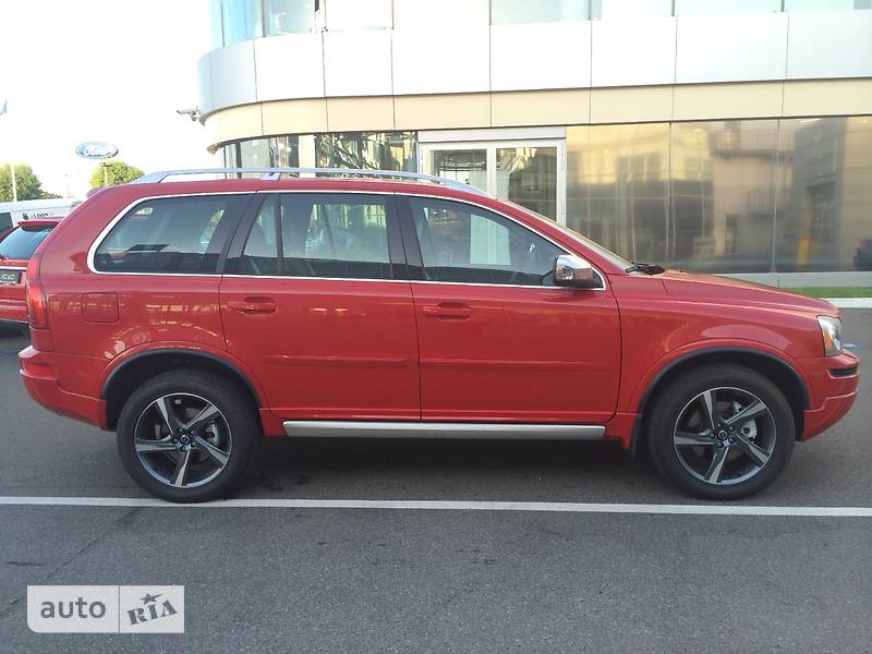 Внедорожник / Кроссовер Volvo XC90 2014 в Киеве