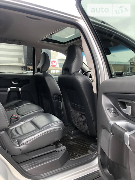 Позашляховик / Кросовер Volvo XC90 2010 в Житомирі фото 13 Позашляховик / Кросовер Volvo XC90 2010 в Житомирі