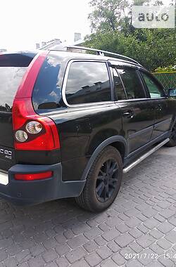 Внедорожник / Кроссовер Volvo XC90 2003 в 