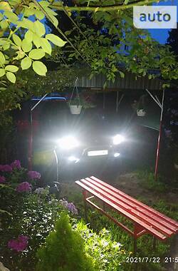 Внедорожник / Кроссовер Volvo XC90 2003 в 