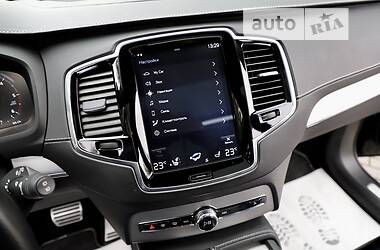 Внедорожник / Кроссовер Volvo XC90 2019 в 