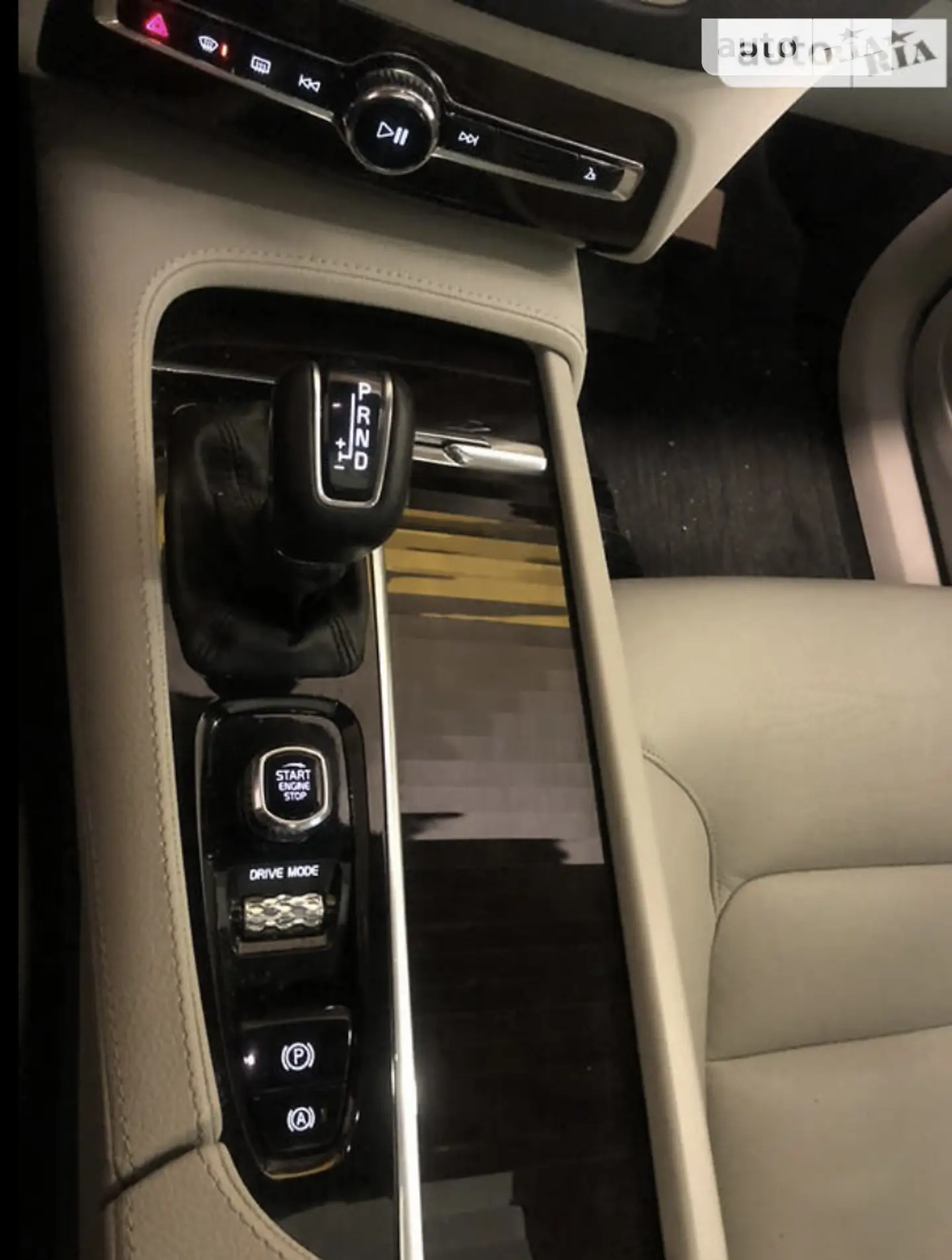2019 Volvo XC90 - мініатюра 23