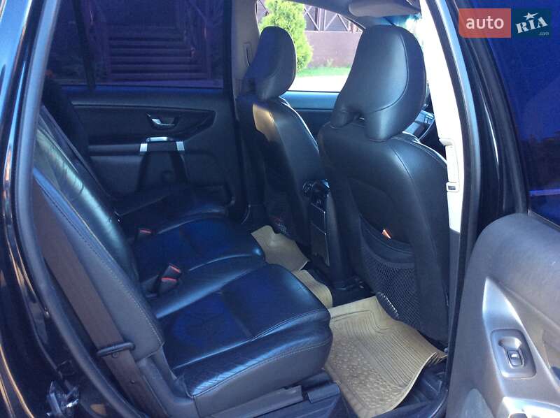 Внедорожник / Кроссовер Volvo XC90 2008 в Днепре фото 16 Внедорожник / Кроссовер Volvo XC90 2008 в Днепре