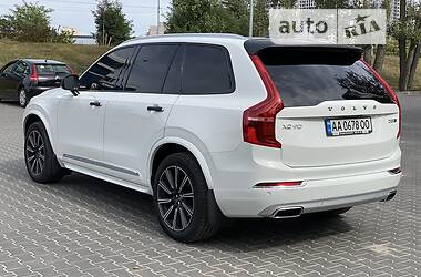 Универсал Volvo XC90 2018 в Киеве