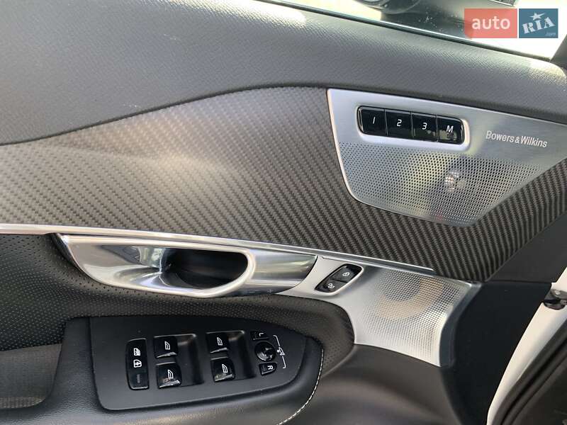 Внедорожник / Кроссовер Volvo XC90 2016 в Львове