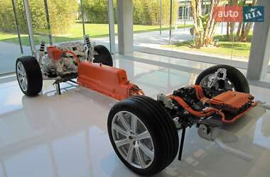 Позашляховик / Кросовер Volvo XC90 2016 в Львові