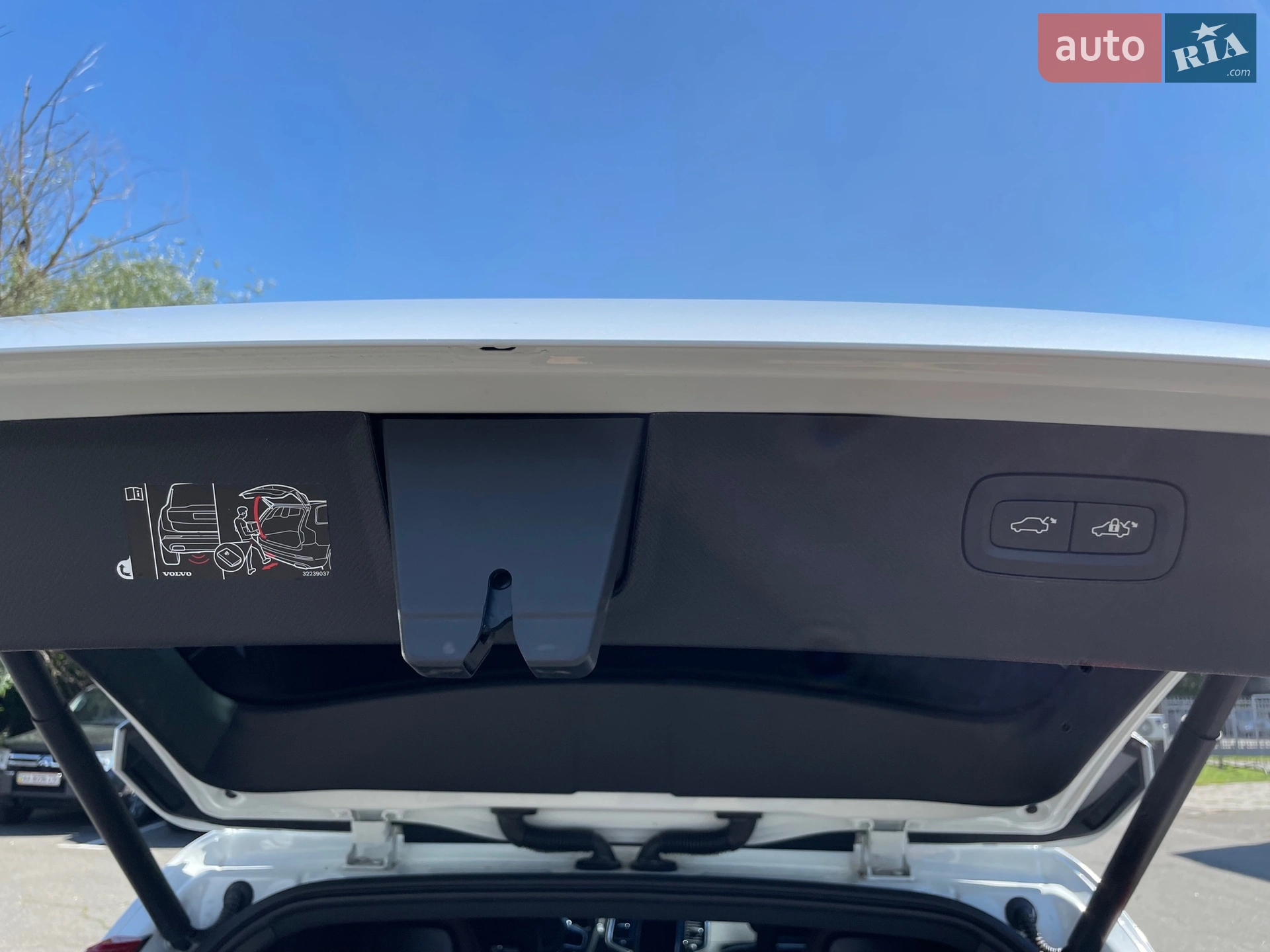 2020 Volvo XC90 - мініатюра 4