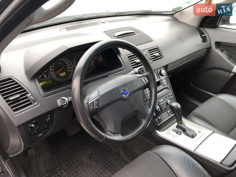 Позашляховик / Кросовер Volvo XC90 2009 в Києві фото 9 Позашляховик / Кросовер Volvo XC90 2009 в Києві