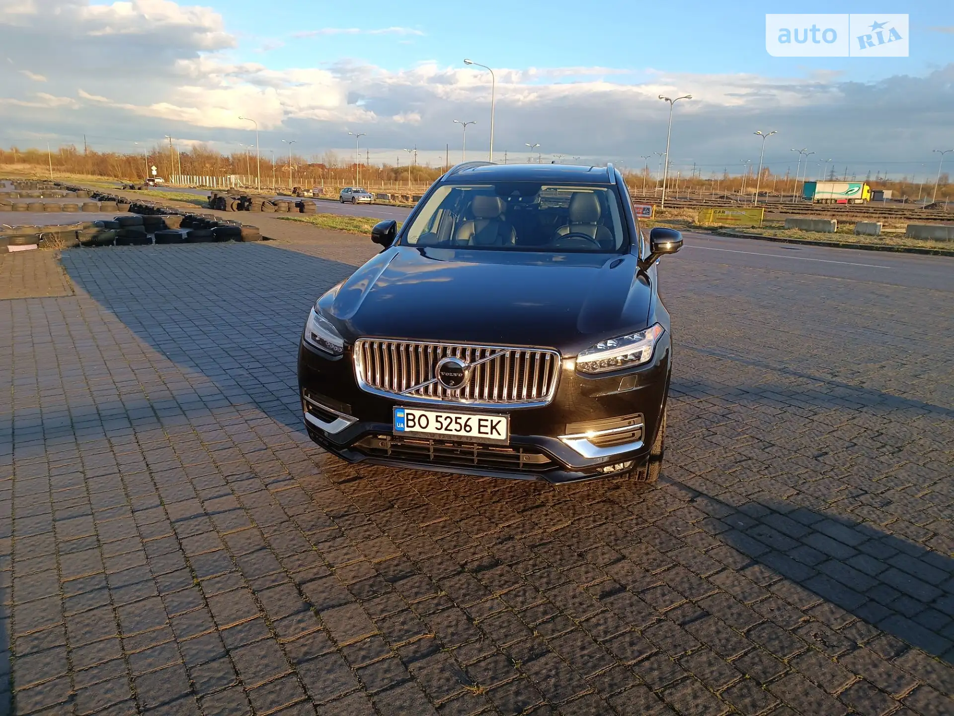 2016 Volvo XC90 - мініатюра 3