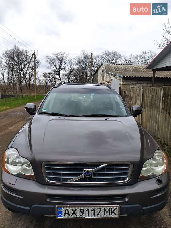 Внедорожник / Кроссовер Volvo XC90 2007 в Кегичевке