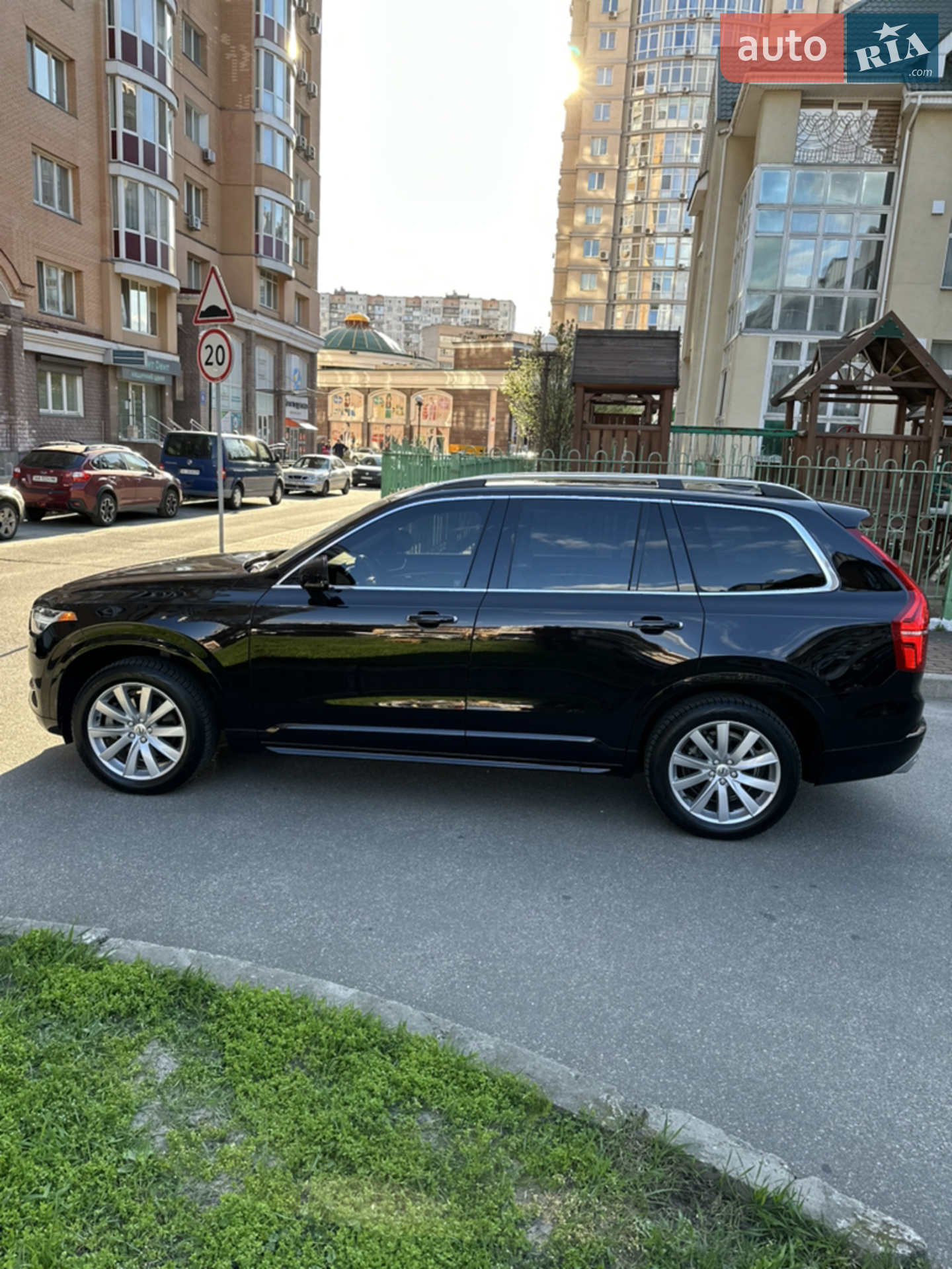 2016 Volvo XC90 - мініатюра 11