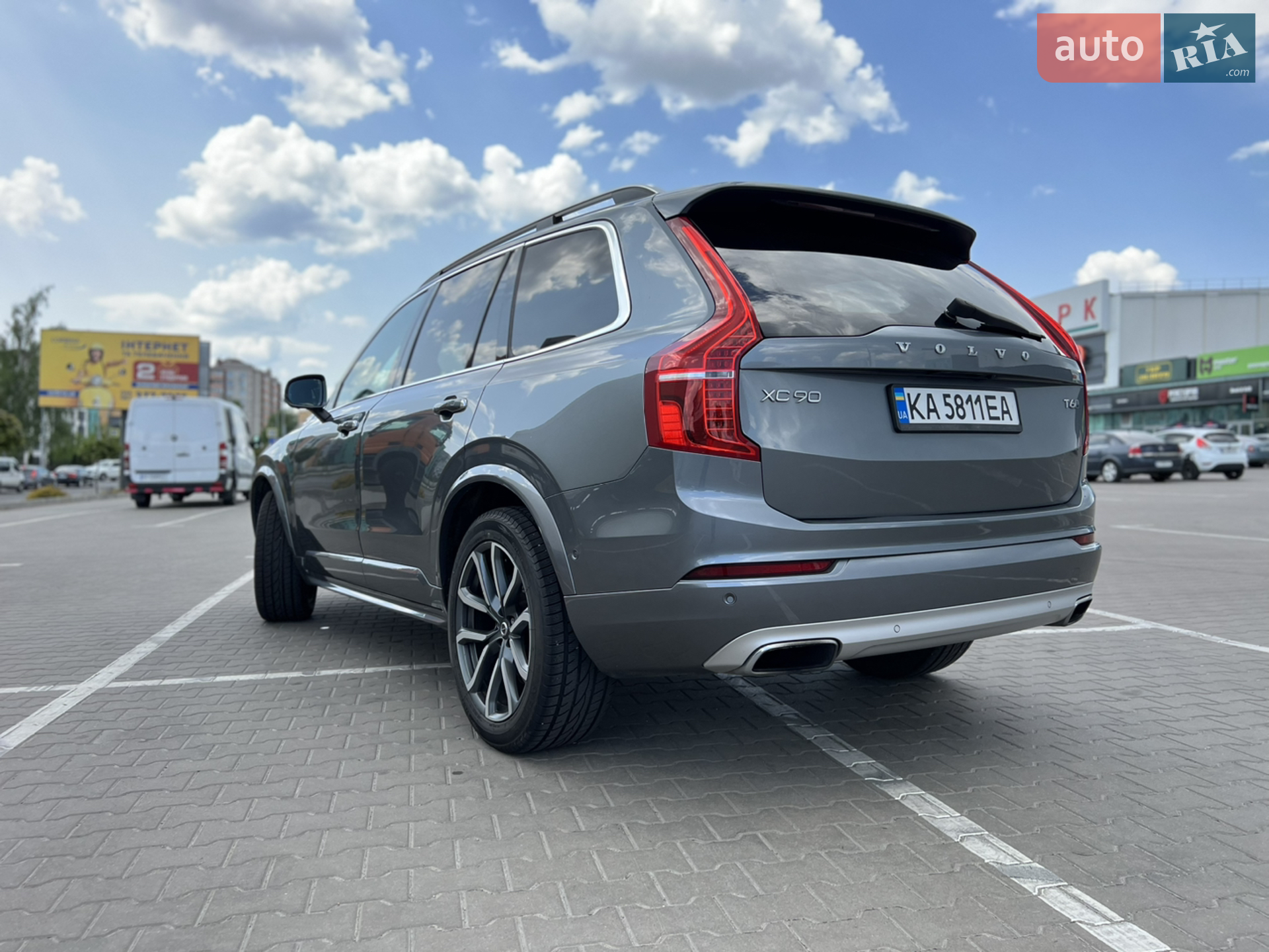 2017 Volvo XC90 - мініатюра 10