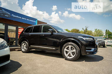 Позашляховик / Кросовер Volvo XC90 2019 в 