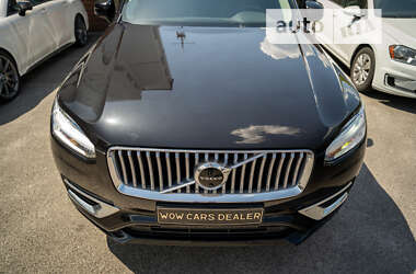 Позашляховик / Кросовер Volvo XC90 2019 в 