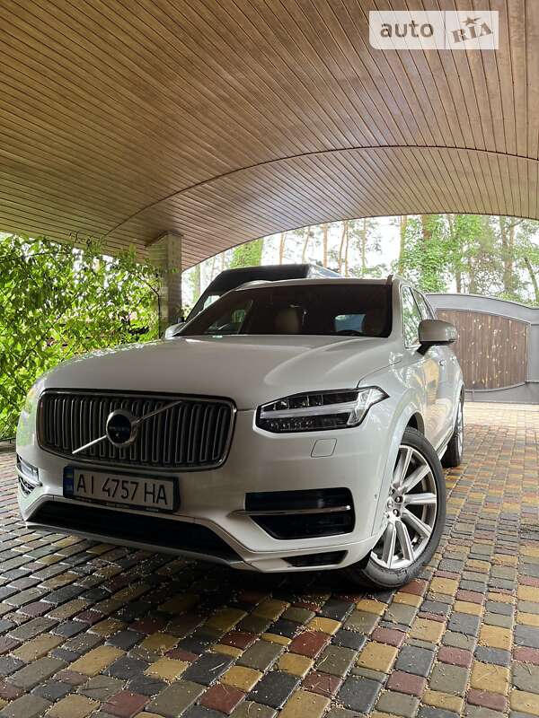 Позашляховик / Кросовер Volvo XC90 2016 в Києві