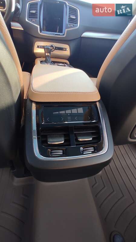 Внедорожник / Кроссовер Volvo XC90 2015 в Житомире
