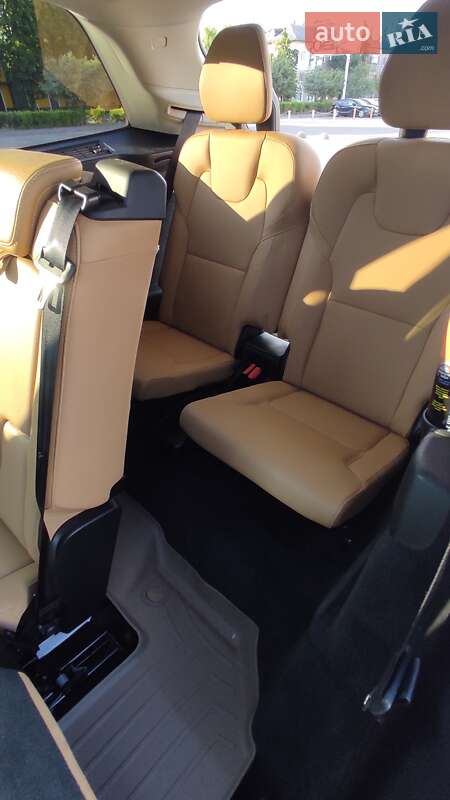 Внедорожник / Кроссовер Volvo XC90 2015 в Житомире