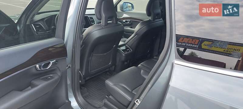 Позашляховик / Кросовер Volvo XC90 2016 в Києві