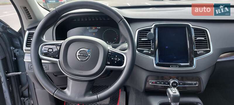 Позашляховик / Кросовер Volvo XC90 2016 в Києві