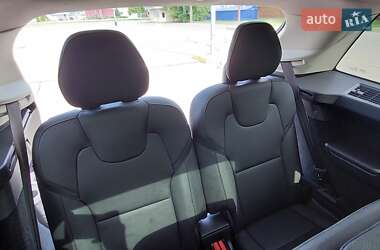 Внедорожник / Кроссовер Volvo XC90 2016 в 