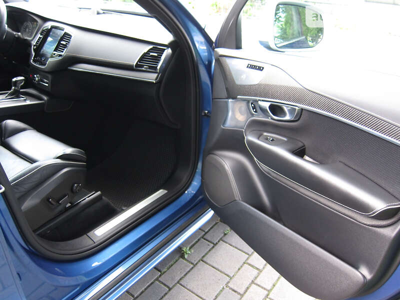 Внедорожник / Кроссовер Volvo XC90 2018 в Днепре