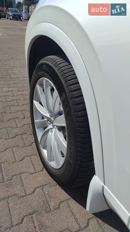 Внедорожник / Кроссовер Volvo XC90 2015 в Житомире