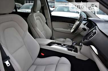Внедорожник / Кроссовер Volvo XC90 2015 в 