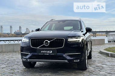 Внедорожник / Кроссовер Volvo XC90 2018 в 