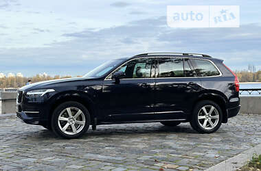 Внедорожник / Кроссовер Volvo XC90 2018 в 