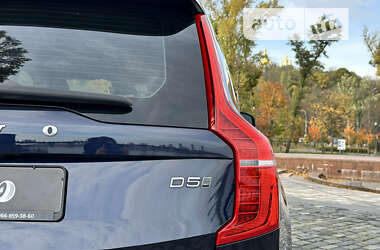 Внедорожник / Кроссовер Volvo XC90 2018 в 