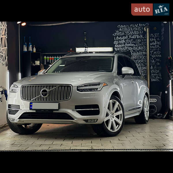Внедорожник / Кроссовер Volvo XC90 2017 в Черновцах