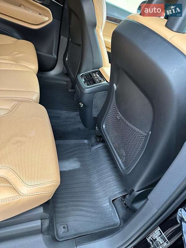 Позашляховик / Кросовер Volvo XC90 2016 в Дніпрі