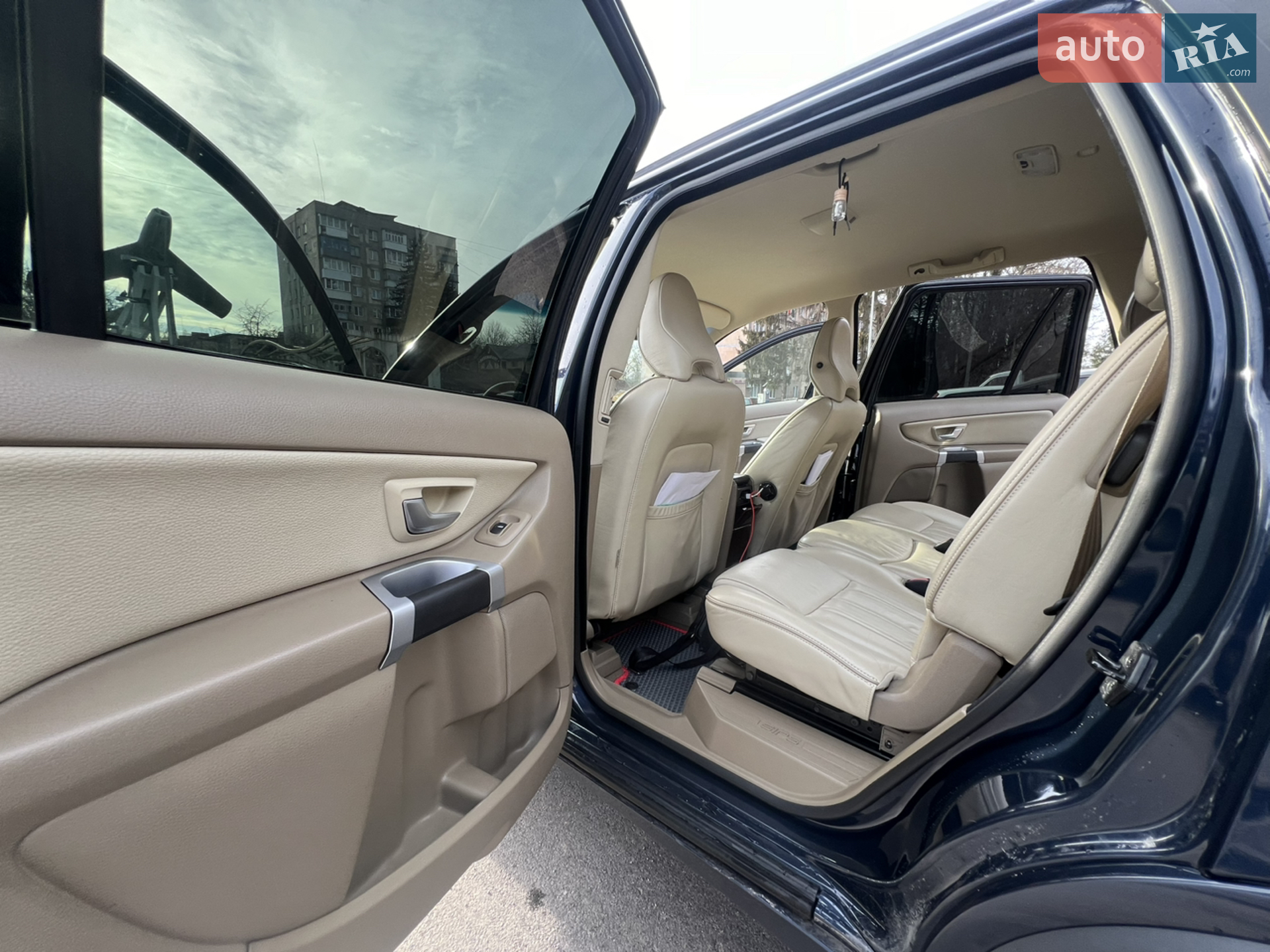 2013 Volvo XC90 - мініатюра 18