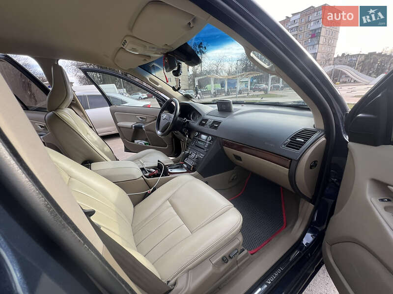 Внедорожник / Кроссовер Volvo XC90 2013 в Виннице