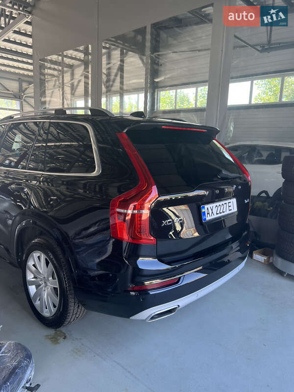 Внедорожник / Кроссовер Volvo XC90 2015 в Полтаве