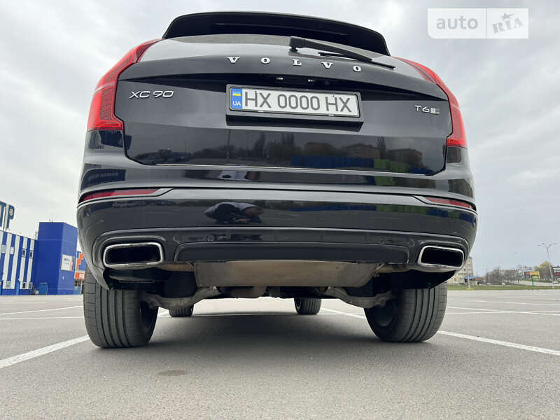 Внедорожник / Кроссовер Volvo XC90 2016 в Каменец-Подольском