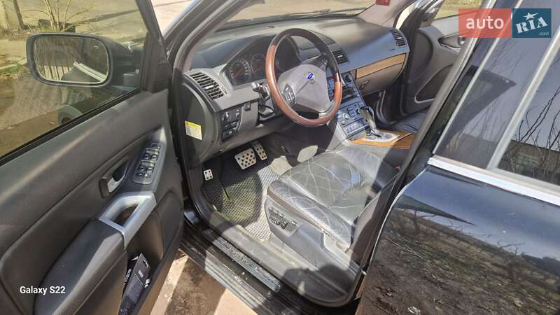 Внедорожник / Кроссовер Volvo XC90 2004 в Буче
