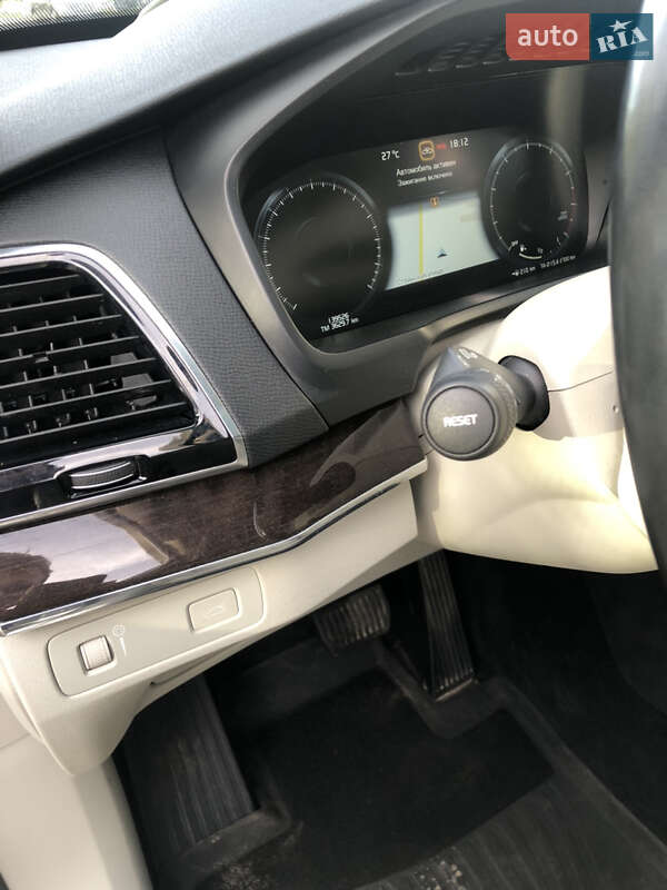 Позашляховик / Кросовер Volvo XC90 2016 в Львові