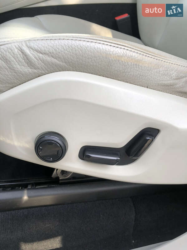 Позашляховик / Кросовер Volvo XC90 2016 в Львові