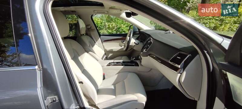 Позашляховик / Кросовер Volvo XC90 2016 в Миколаєві