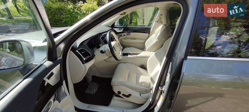 Позашляховик / Кросовер Volvo XC90 2016 в Миколаєві
