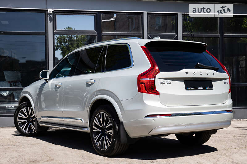Позашляховик / Кросовер Volvo XC90 2021 в Києві