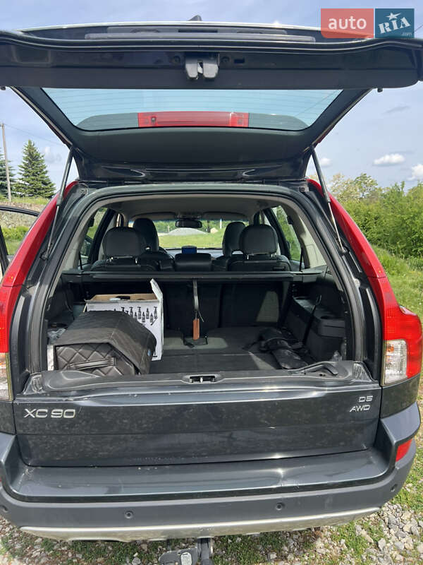 Внедорожник / Кроссовер Volvo XC90 2010 в Теребовле