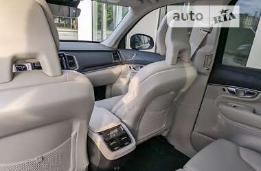 Внедорожник / Кроссовер Volvo XC90 2019 в 