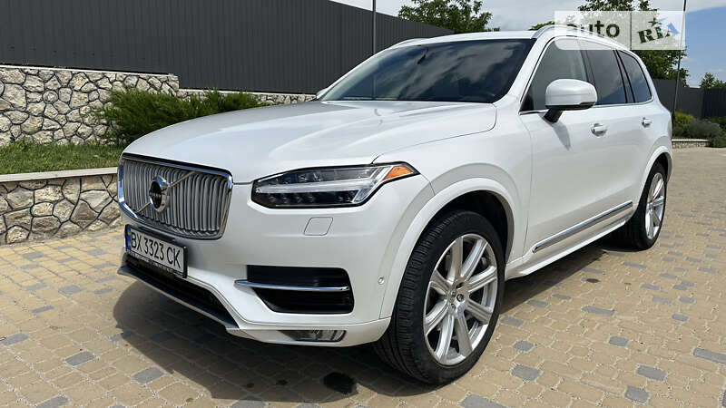 Внедорожник / Кроссовер Volvo XC90 2018 в 