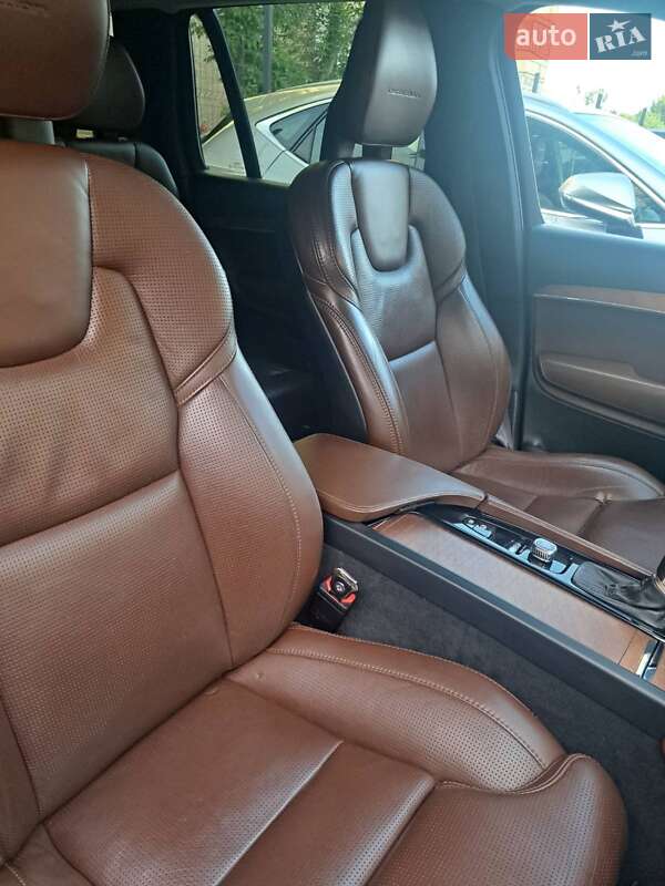 Позашляховик / Кросовер Volvo XC90 2017 в Одесі фото 6 Позашляховик / Кросовер Volvo XC90 2017 в Одесі