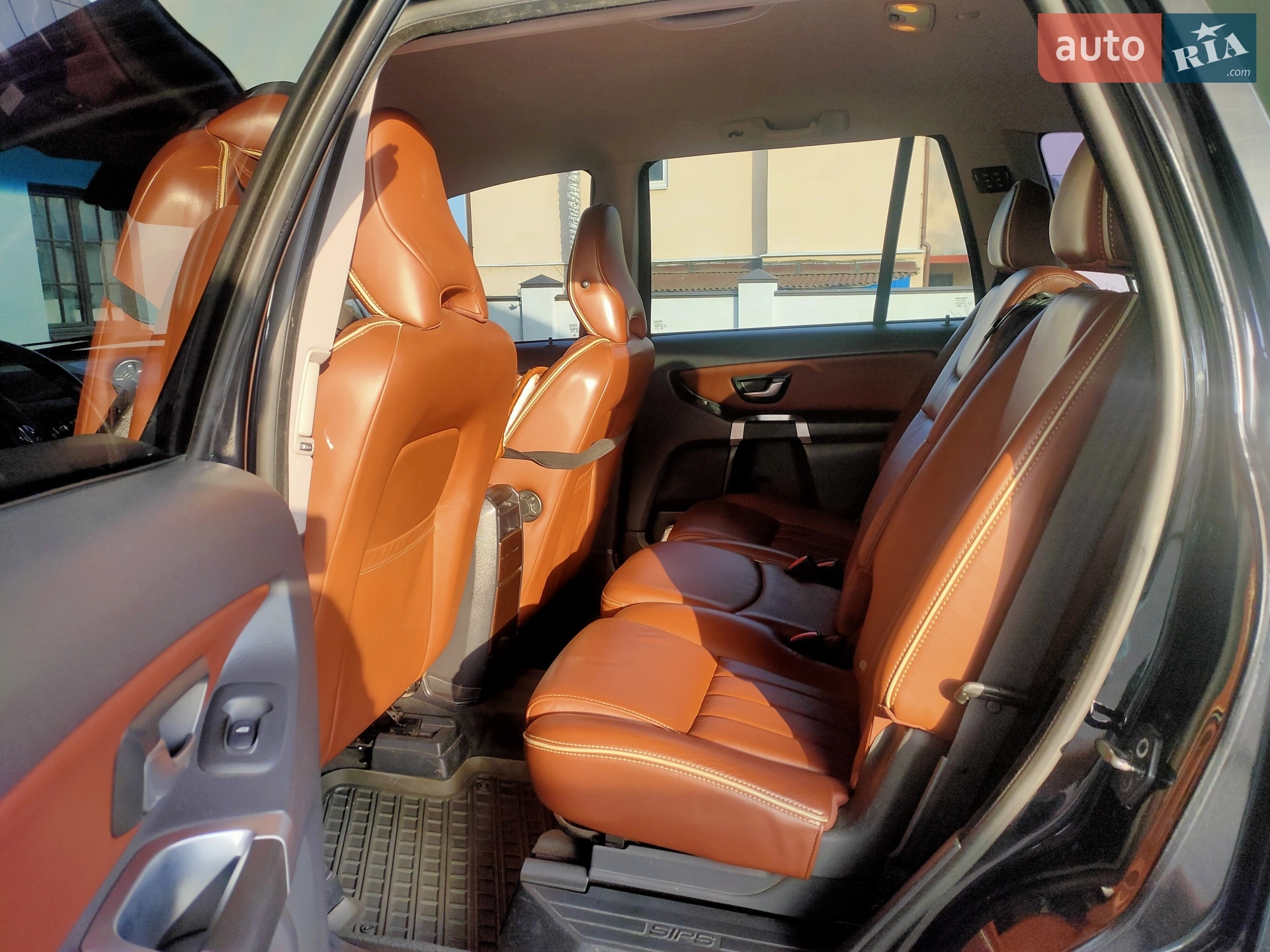 2010 Volvo XC90 - мініатюра 3